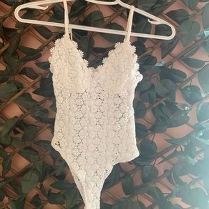 H&M | White Crochet Bodysuit